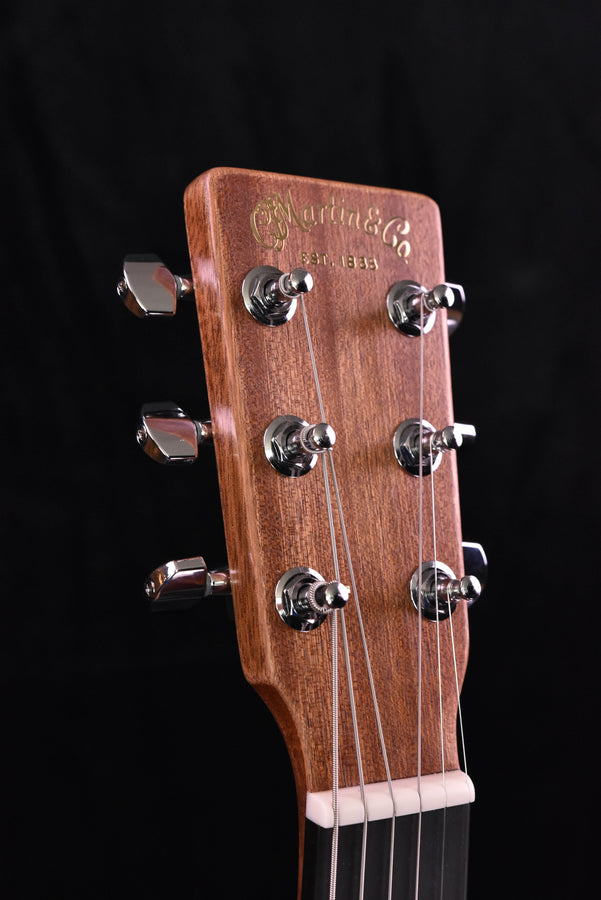 Martin D-Jr 10E Streetmaster