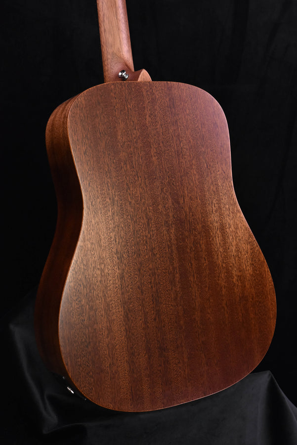 Martin D-Jr 10E Streetmaster