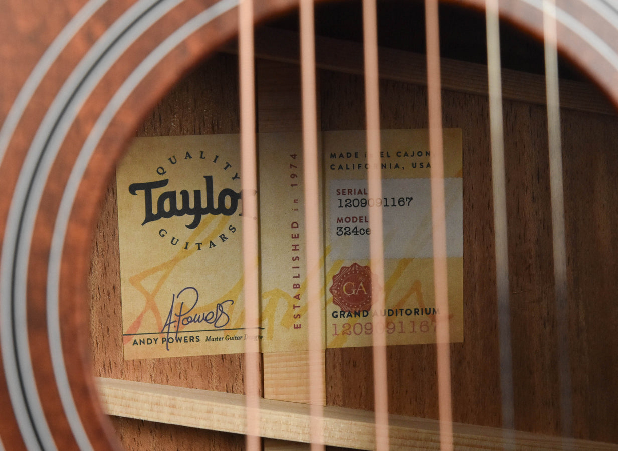 Taylor 324CE V Class