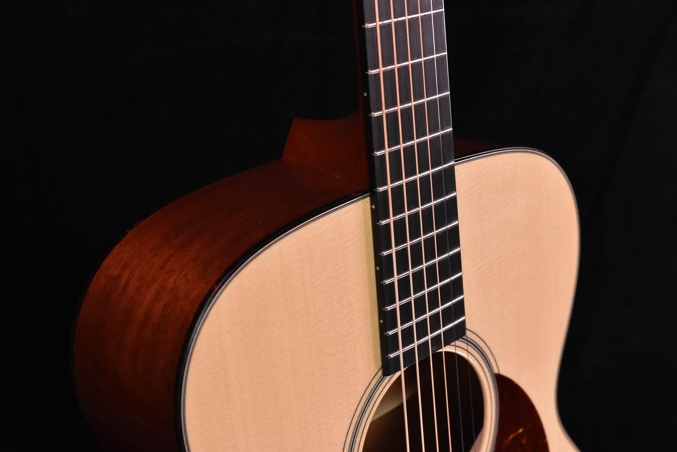 Collings OM1 Short Scale- Sitka Spruce and Mahogany