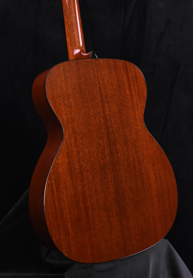 Collings OM1 Short Scale- Sitka Spruce and Mahogany