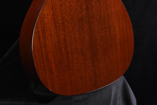 collings om1 short scale- sitka spruce and mahogany