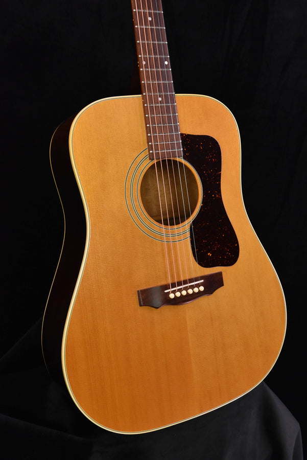 Used Guild D-40- 1978. Very Good Condition