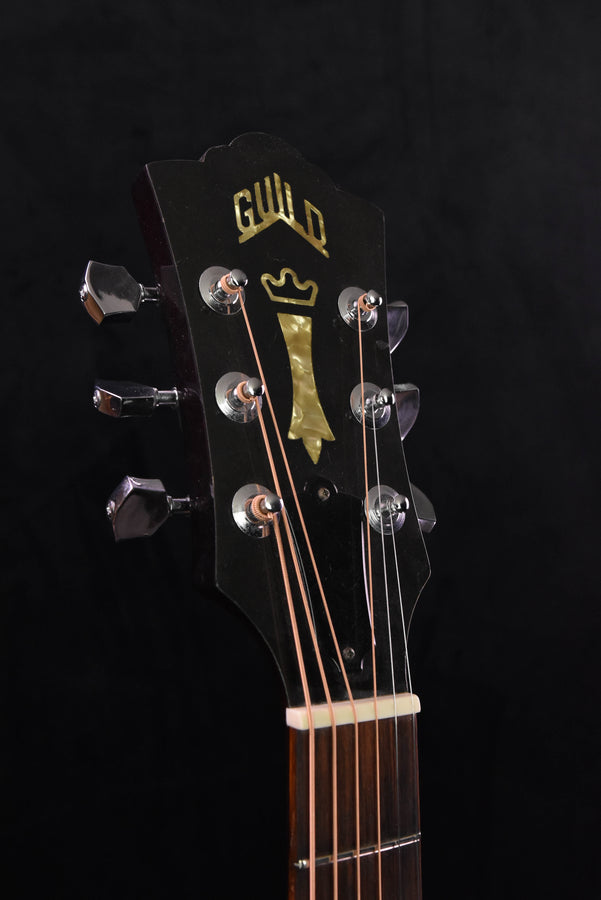 Used Guild D-40- 1978. Very Good Condition