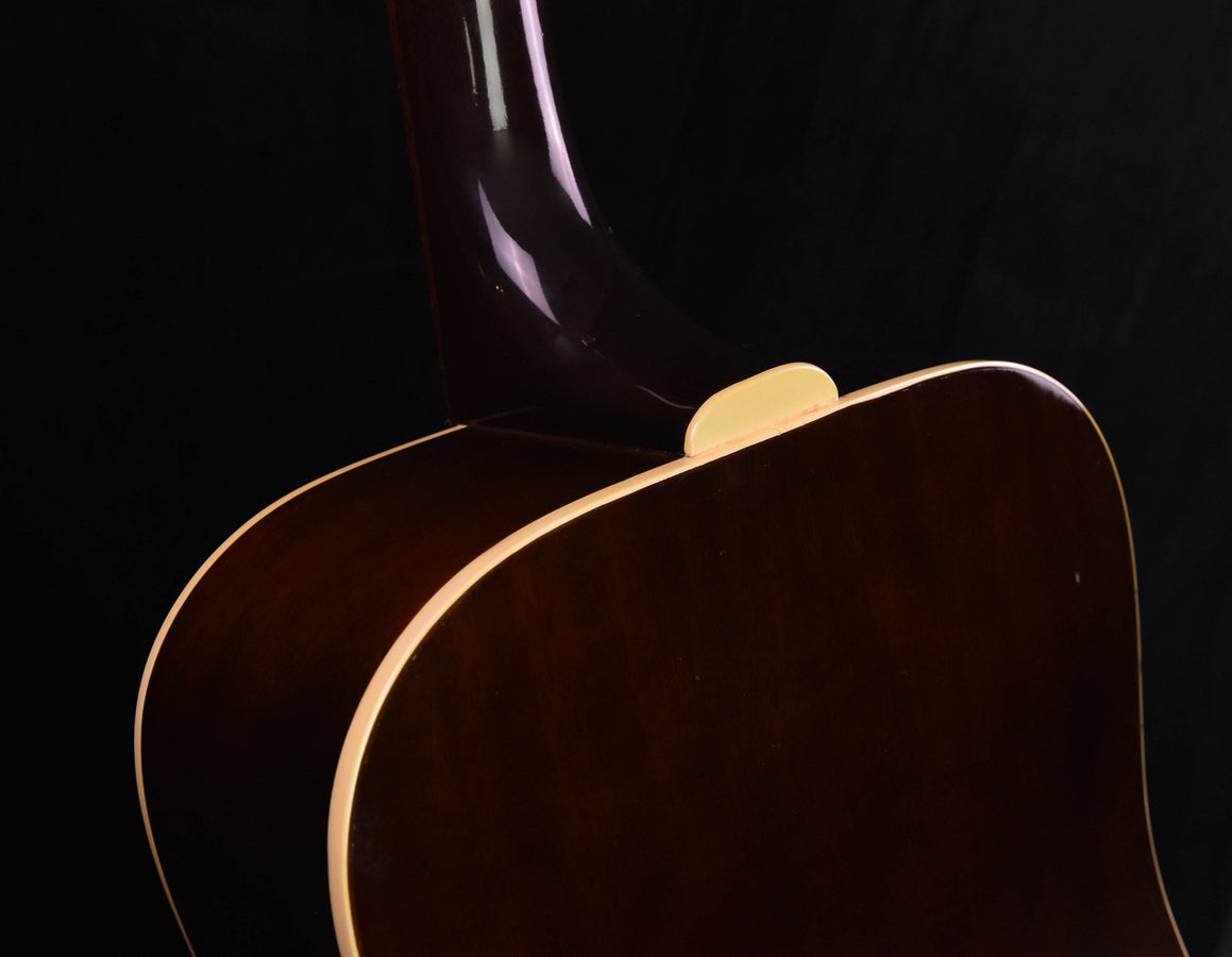 Used Guild D-40- 1978. Very Good Condition