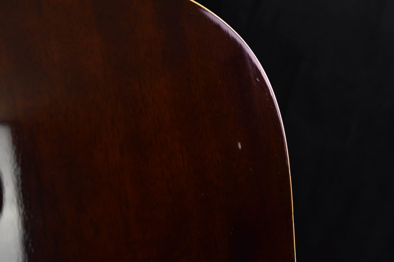 Used Guild D-40- 1978. Very Good Condition