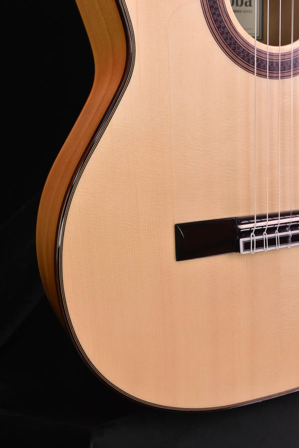 Cordoba F7 Flamenco Guitar