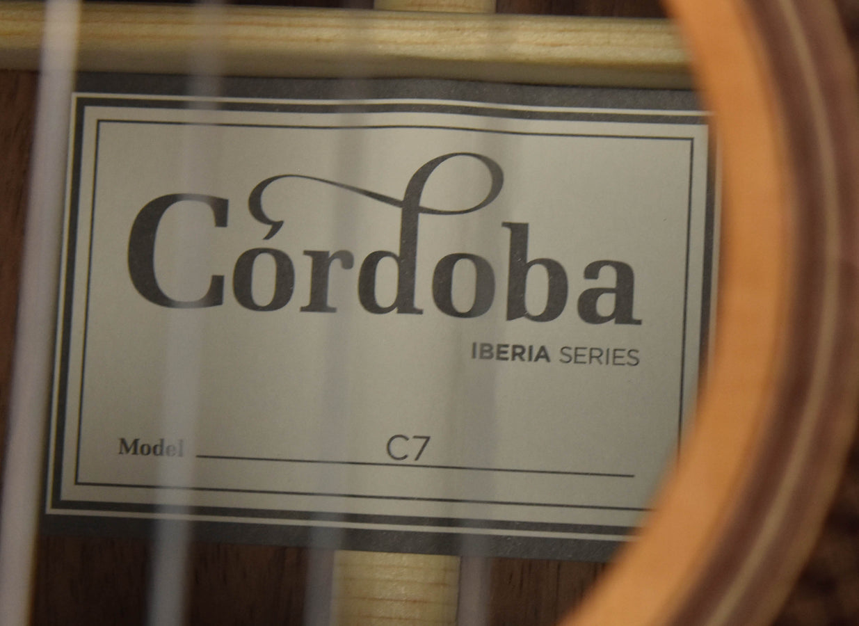 Cordoba C7 model label on packaging