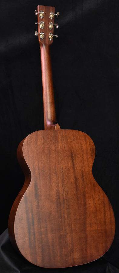 Martin 000-15M