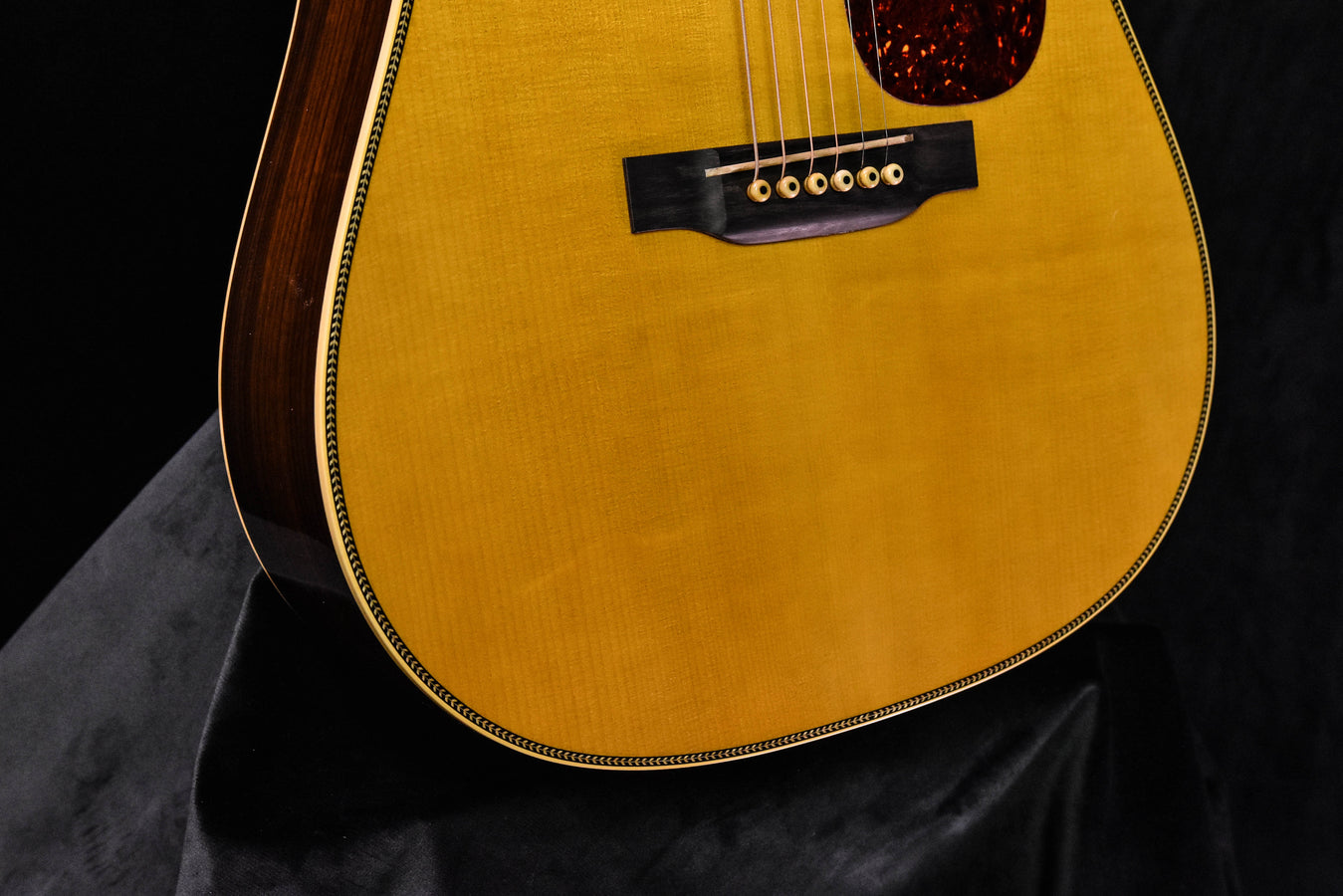 Martin D-28 "Authentic" Custom Shop Expert " 1937 Dreadnought Guitar with Stage 1 Aging CE-03