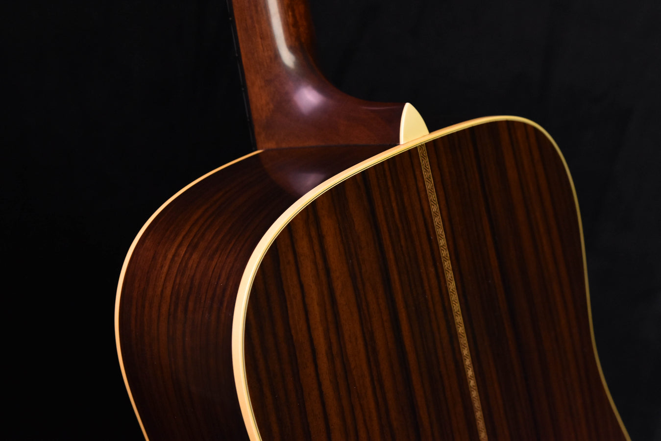 Martin D-28 "Authentic" Custom Shop Expert " 1937 Dreadnought Guitar with Stage 1 Aging CE-03