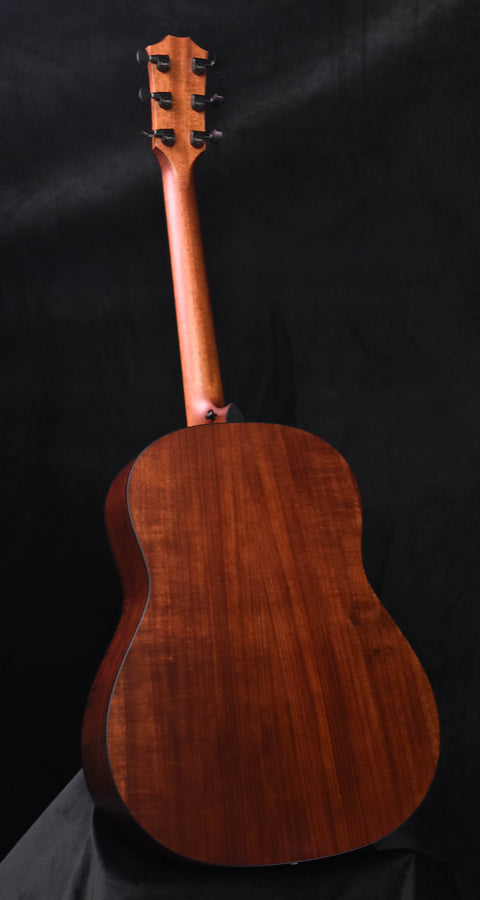 Taylor 327E Mahogany /Tasmanian Blackwood "Grand Pacific" Slope Shoulder Dreadnought Guitar