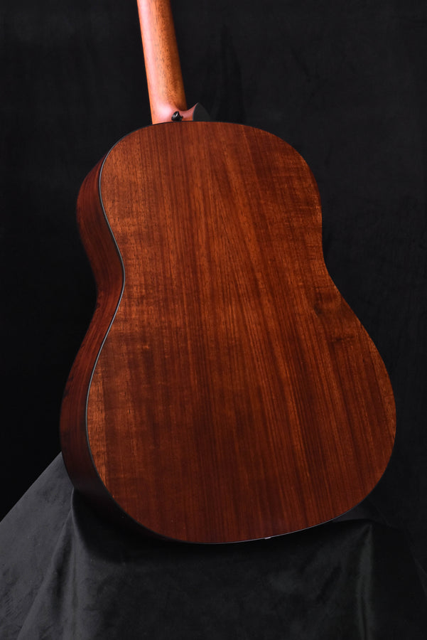 Taylor 327E Mahogany /Tasmanian Blackwood "Grand Pacific" Slope Shoulder Dreadnought Guitar