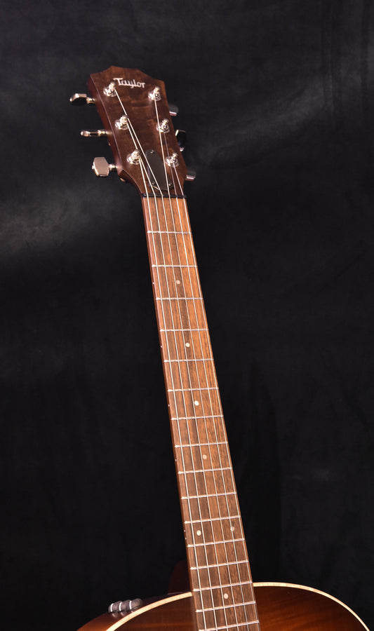 Taylor AD27e Flametop Big Leaf Maple Shaded Edgeburst ES2