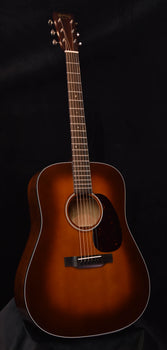 martin d-18 ambertone with case