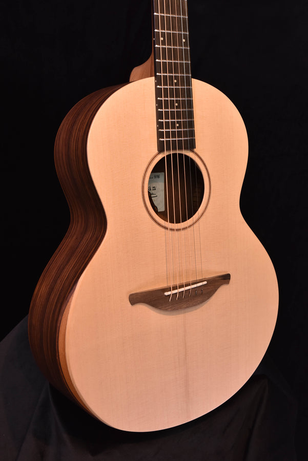 Sheeran by Lowden S02 Guitar w/ Top Bevel,Sitka Spruce and Santos Rosewood and LR Baggs Pickup