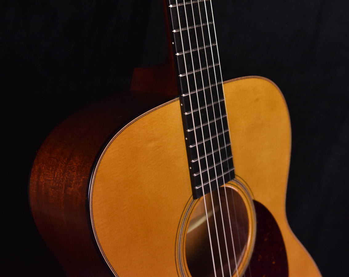 Collings OM-1 JL Julian Lage Signature Model OM- SItka Spruce Top