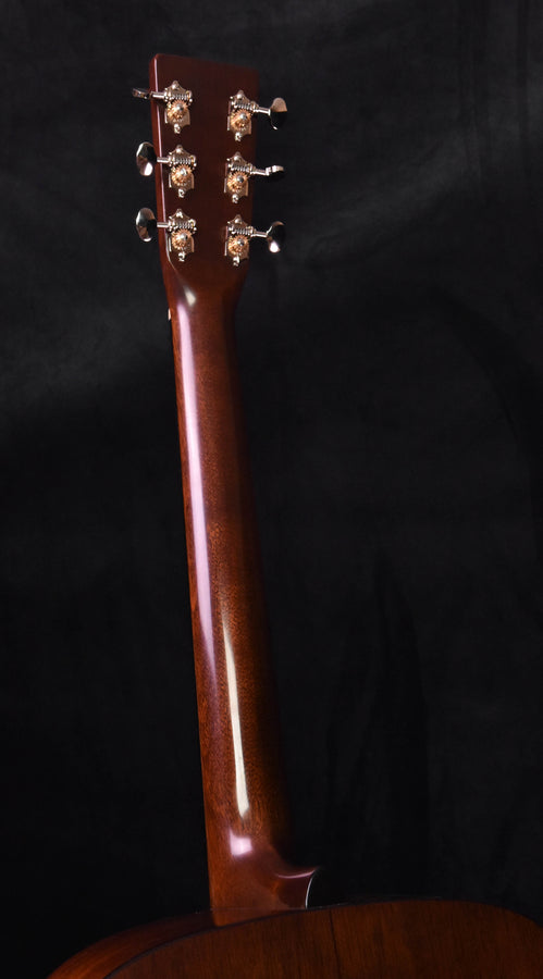 Martin D-18 Authentic 1939 VTS Dreadnought Guitar