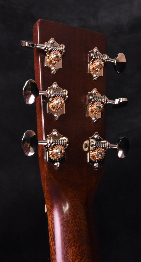 Martin D-18 Authentic 1939 VTS Dreadnought Guitar