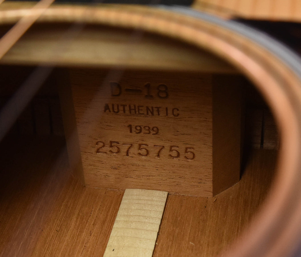 Martin D-18 Authentic 1939 VTS Dreadnought Guitar