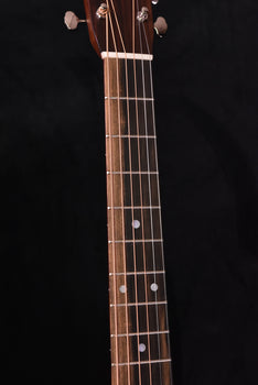 martin d-28 dreadnought guitar