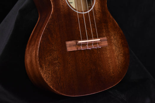 martin t1 uke streetmaster tenor ukulele