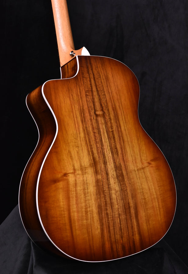 214 CE-K SB acoustic guitar, glossy sunburst back side with cream binding edge