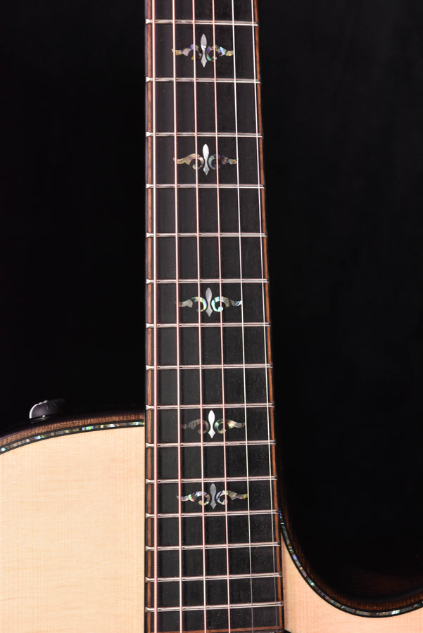 Taylor 912CE Builder's Edition Natural-  V Class Cutaway Guitar