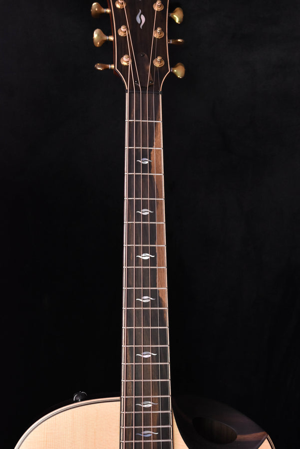 Taylor 816CE Builder's Edition Acoustic-Electric Guitar