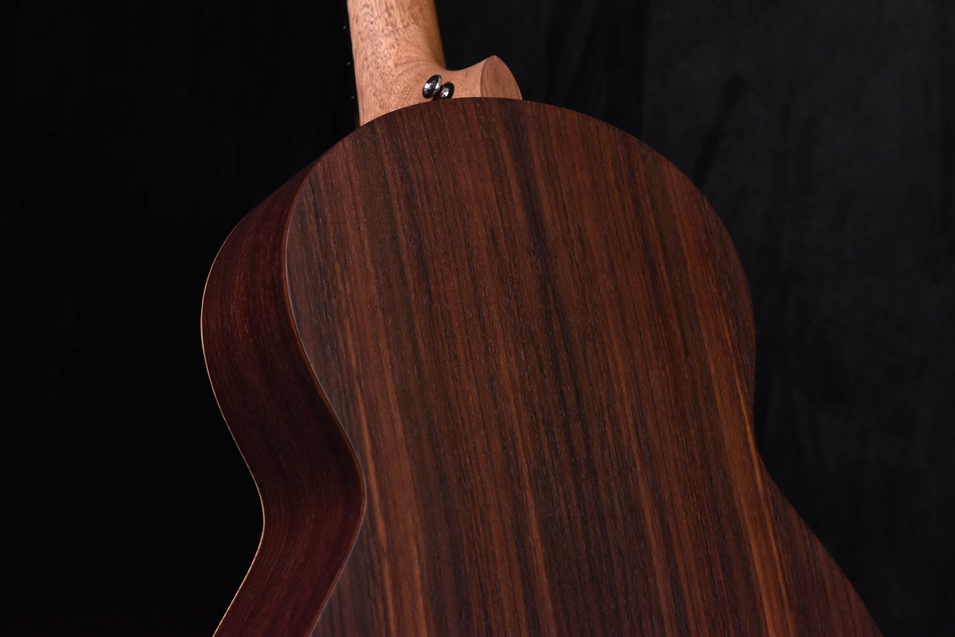 Sheeran Tour Edition W Body Size Sitka Spruce/ Indian Rosewood LR Baggs EAS VTC Pickup