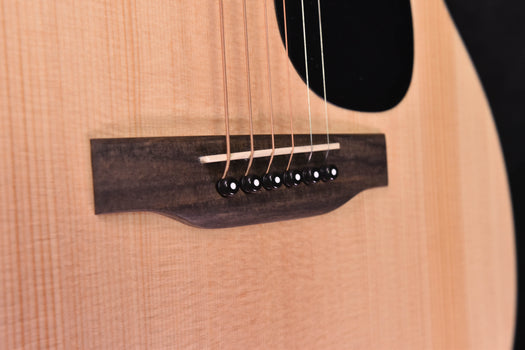 martin sc-10e acoustic electric guitar