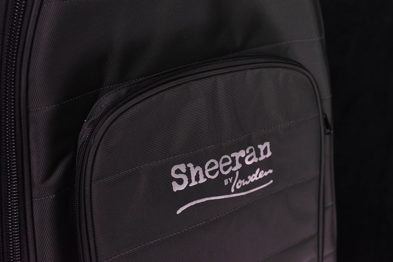 Sheeran Tour Edition W Body Size Sitka Spruce/ Indian Rosewood LR Baggs EAS VTC Pickup