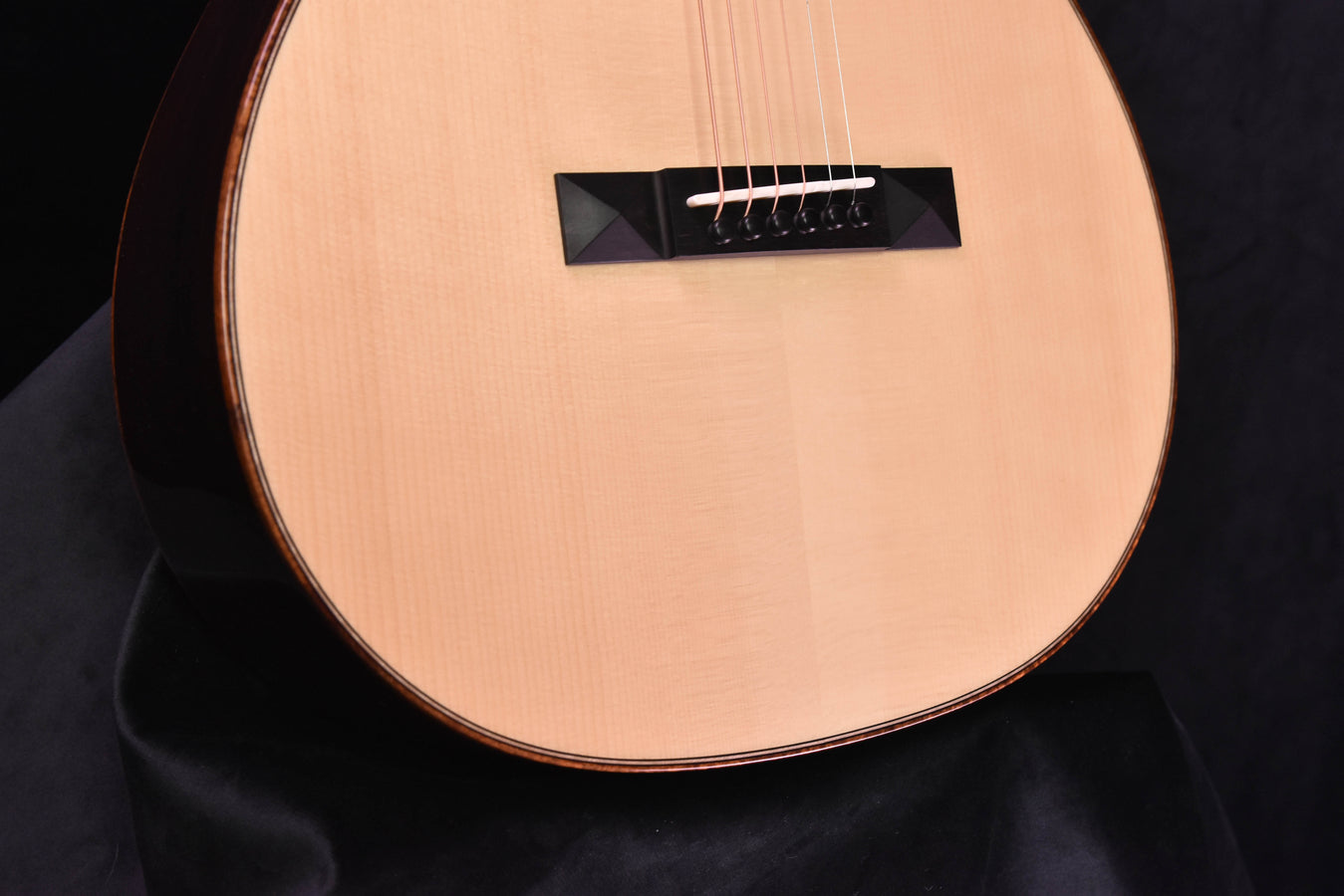 Bedell Coffee House Natural Parlor Acoustic-Electric Guitar