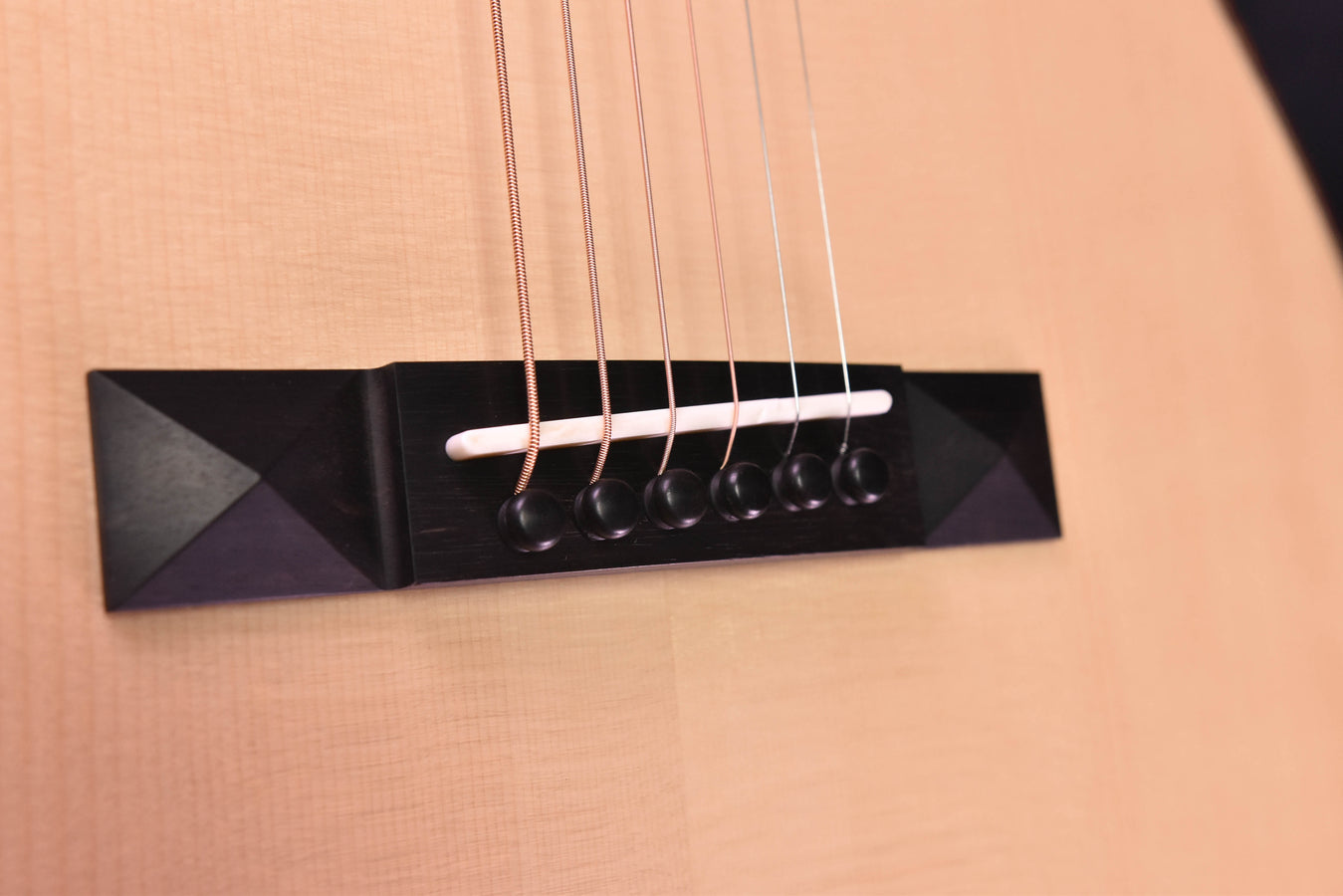 Bedell Coffee House Natural Parlor Acoustic-Electric Guitar