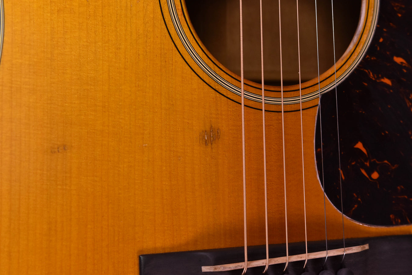 Martin D-18 Authentic 1939 Aged Dreadnought Acoustic Guitar