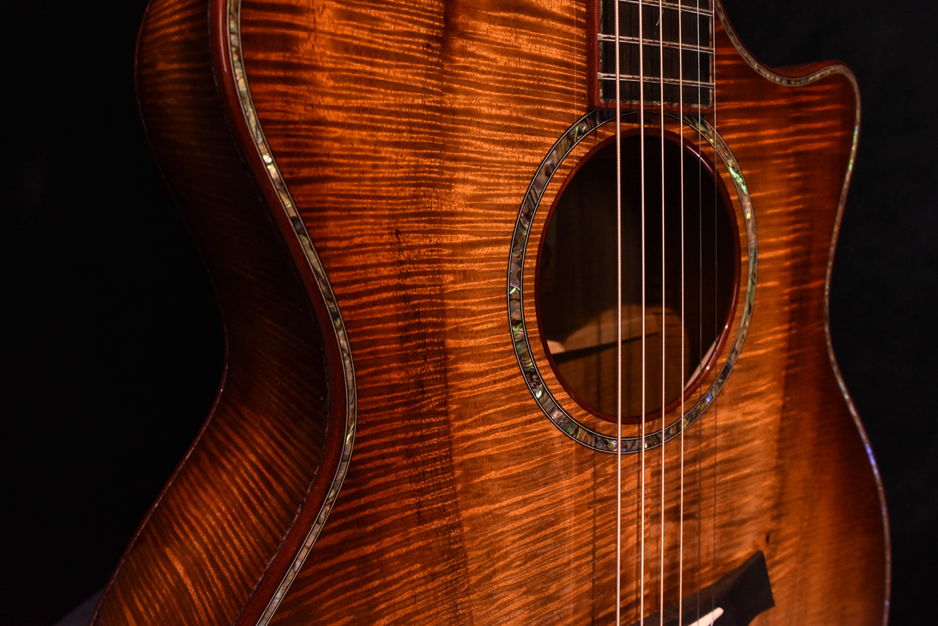 Taylor Custom GA Cutaway All Master Grade Koa Acoustic Electric Guitar