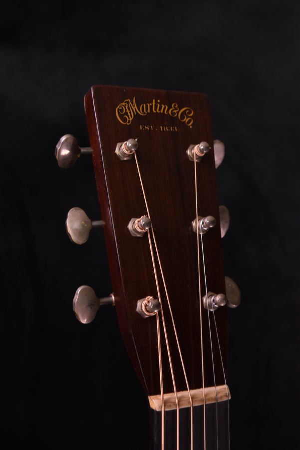 Martin D-18 Authentic 1939 Aged Dreadnought Acoustic Guitar
