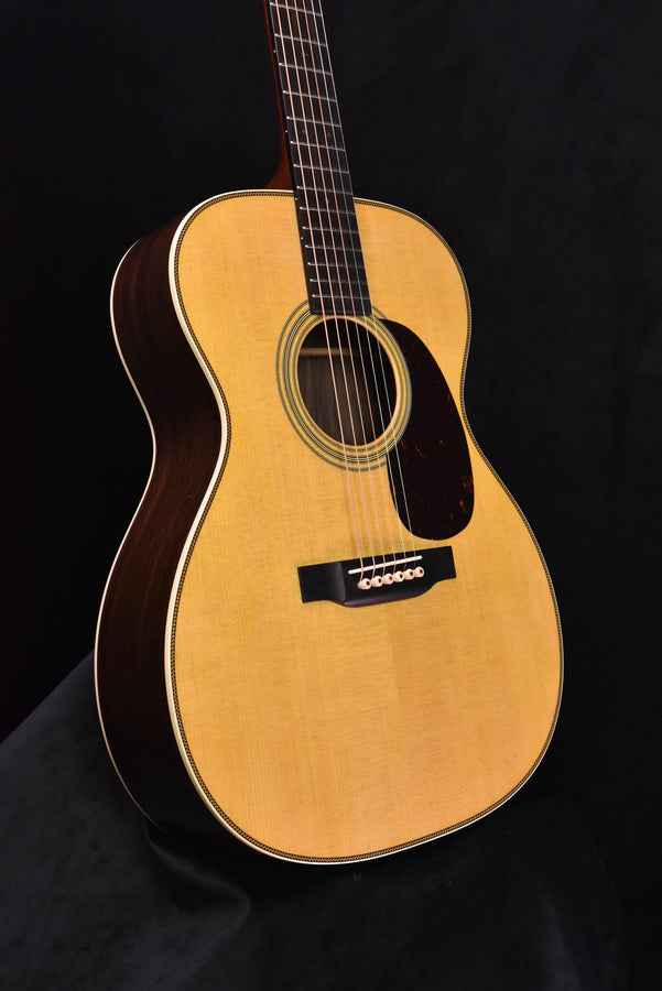 Martin Custom Shop 000- 14 Fret Guitar with  Wild Grain Rosewood