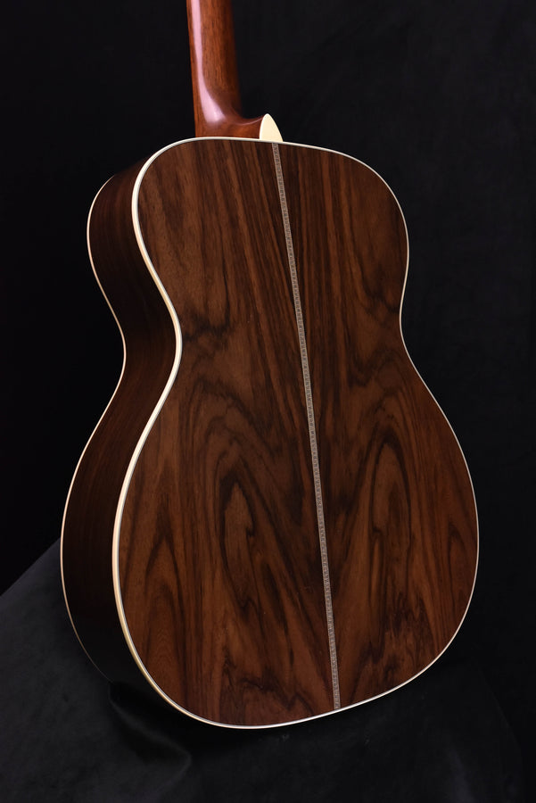 Martin Custom Shop 000- 14 Fret Guitar with  Wild Grain Rosewood
