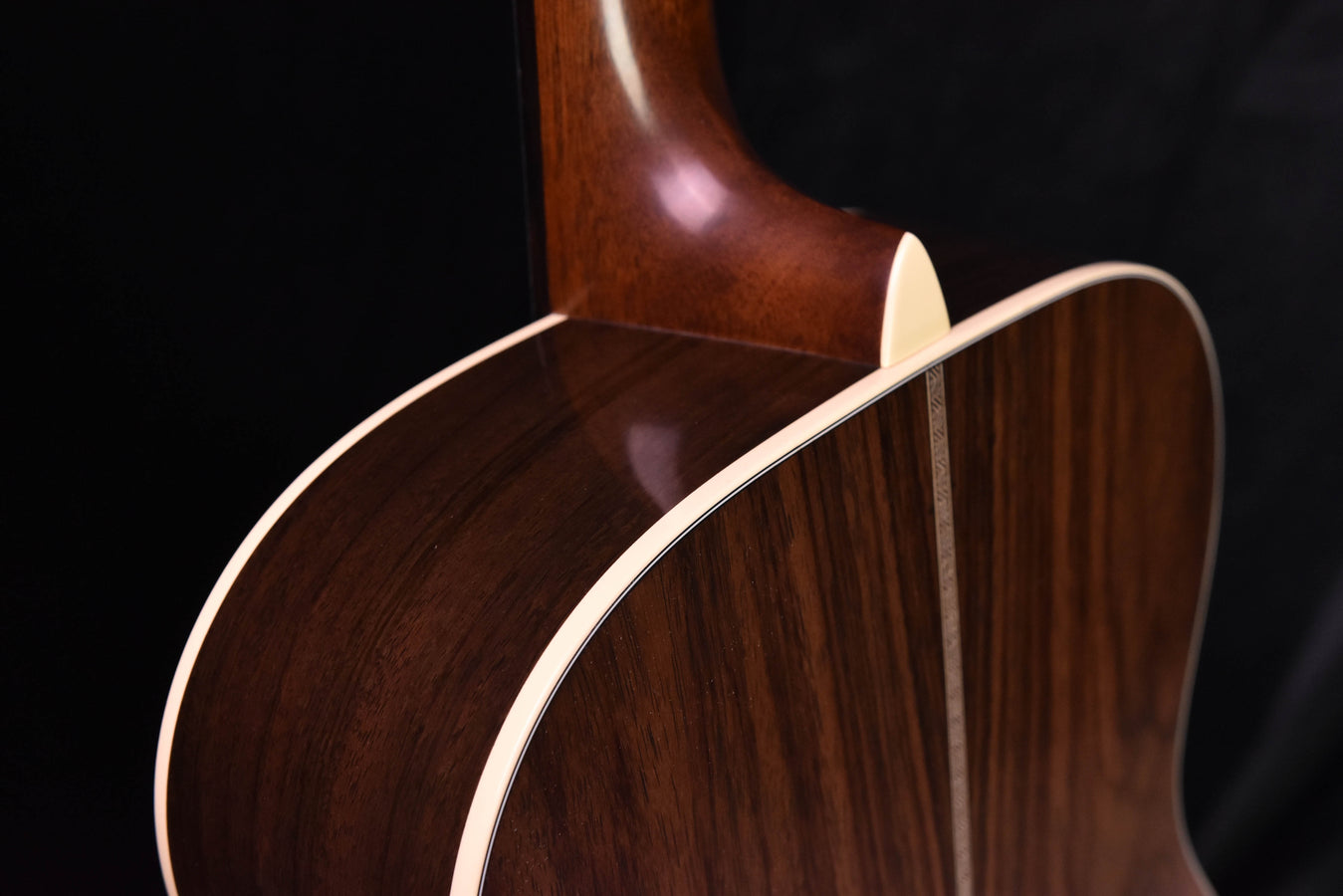 Martin Custom Shop 000- 14 Fret Guitar with  Wild Grain Rosewood