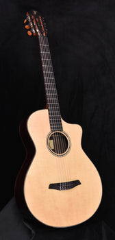 furch grand nylon guitar gnc4-sr sitka spruce top/ indian rosewood back and sides crossover nylon string guitar