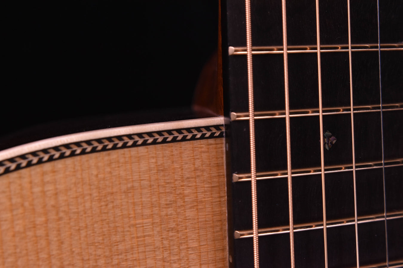 Martin 00-28 Modern deluxe Acoustic Guitar