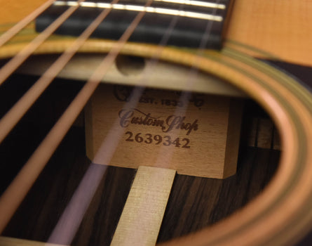 martin custom shop 000- 14 fret guitar with  wild grain rosewood