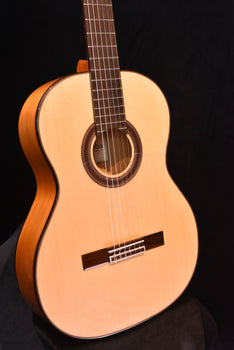cordoba f7 flamenco guitar