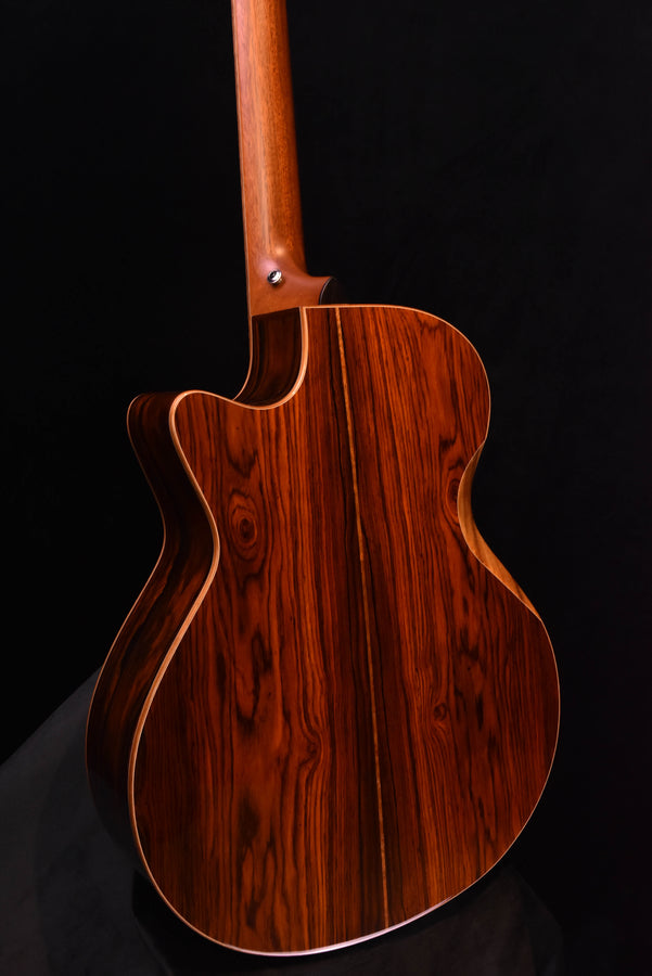 Furch Rainbow Grand Auditorium Cutaway Cedar/Cocobolo Bevel Duo