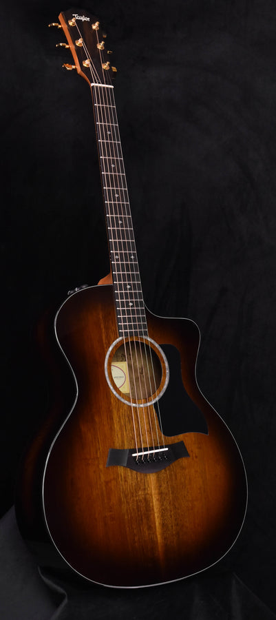 Taylor 224CE-K DLX Cutaway Guitar