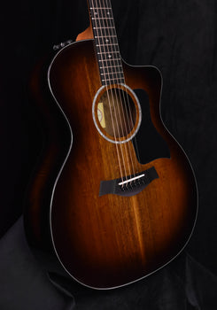taylor 224ce-k dlx cutaway guitar