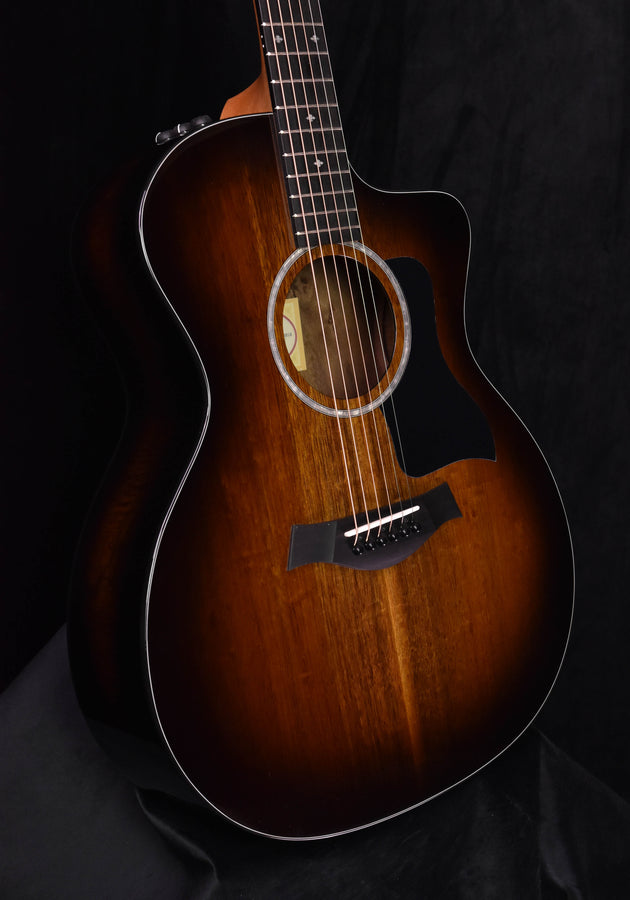 Taylor 224CE-K DLX Cutaway Guitar