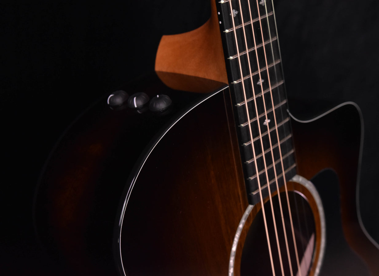 Taylor 224CE-K DLX Cutaway Guitar