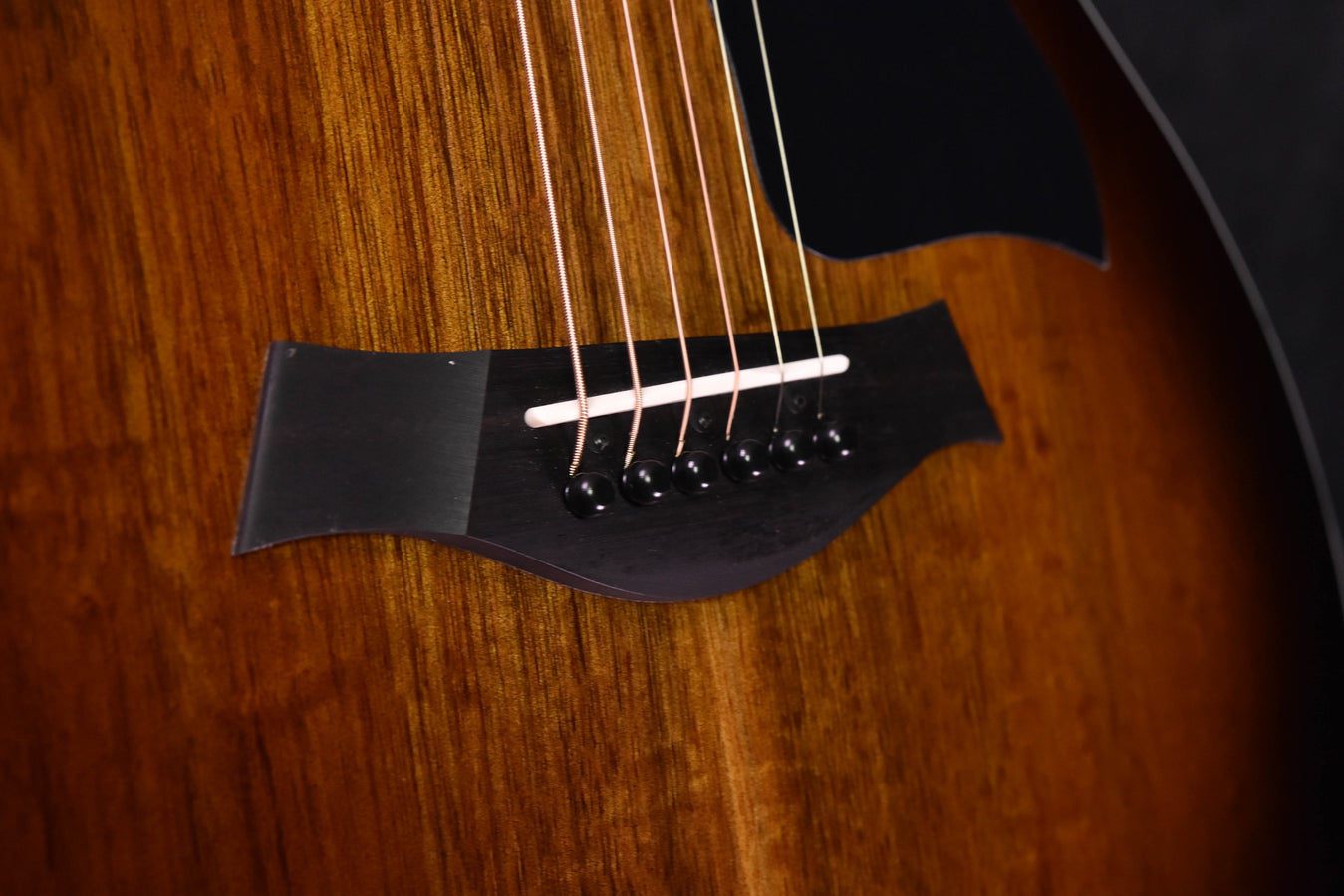 Taylor 224CE-K DLX Cutaway Guitar